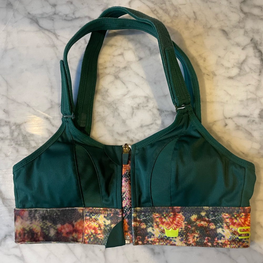 Shefit XS Ultimate Sports Bra Conquer Green New